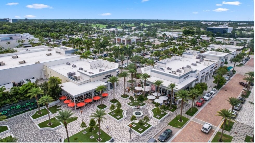 Alton Town Center aerial view of courtyard and storefronts