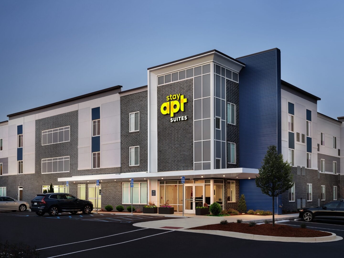 StayApt Suites Lafayette Louisiana