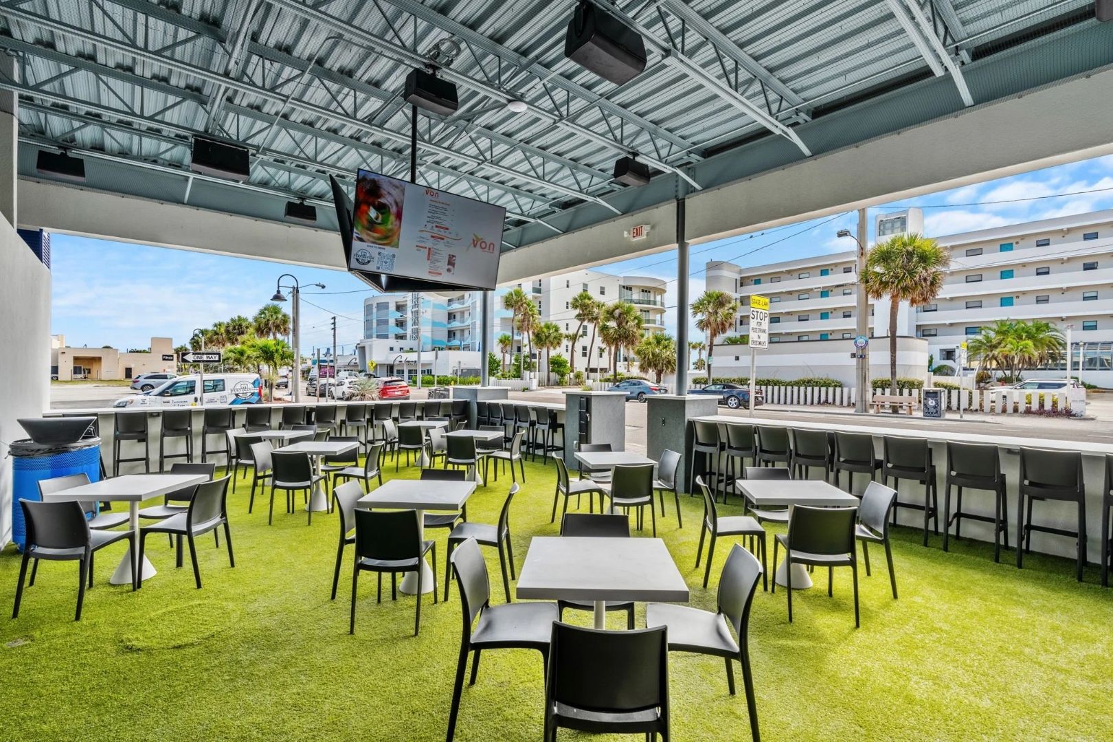 Wave Food Hall outdoor patio — ACG ESWindows installation